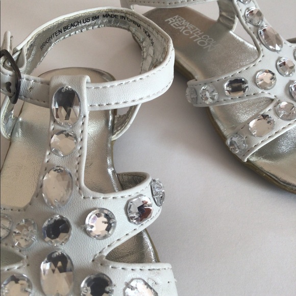 Kenneth Cole Reaction Brighten Beach 2 Jeweled T-Strap toddler girl Sandal - Picture 9 of 10